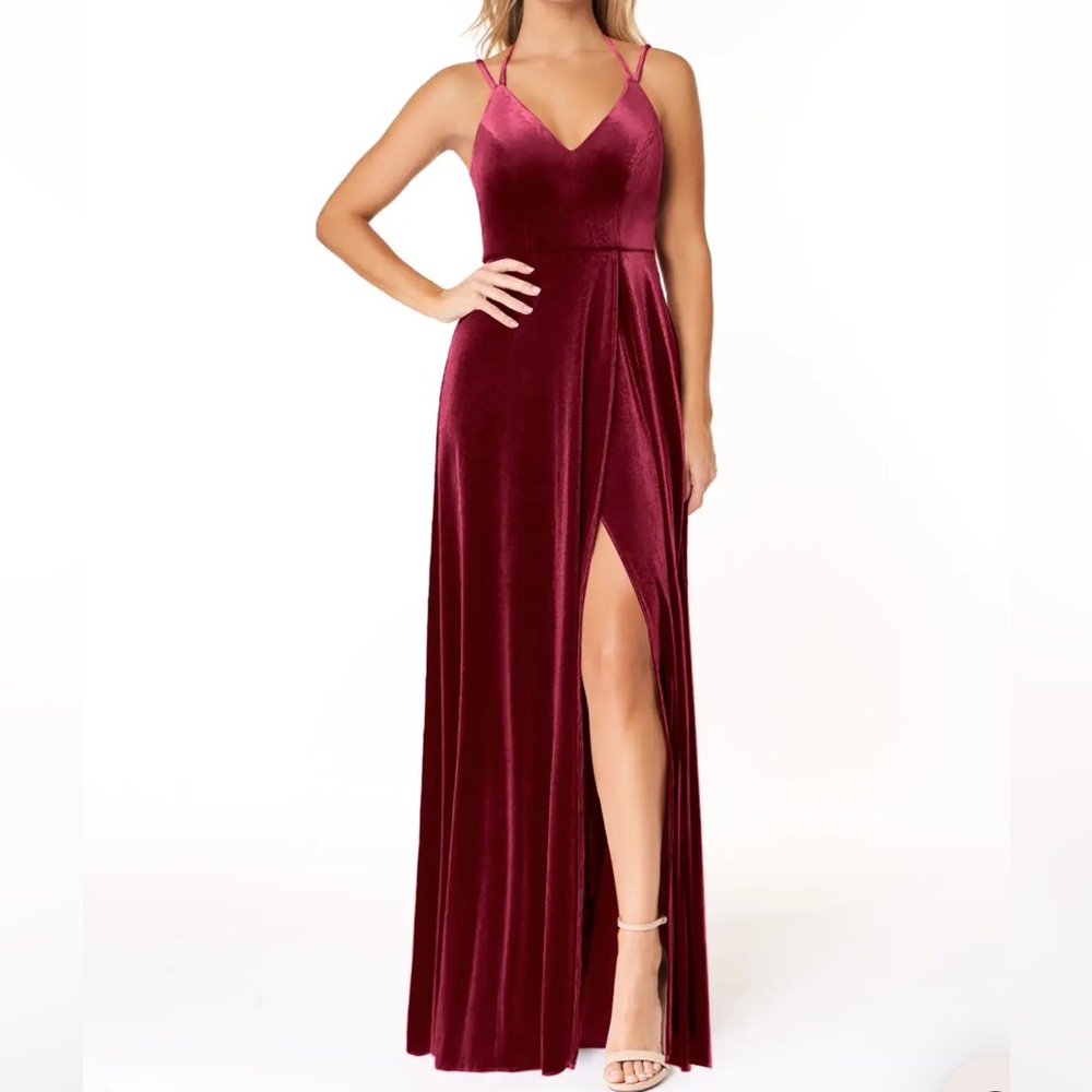 Azazie Sora Velvet halter bow gown in Deep Red size 2